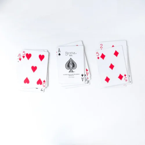 Drei Kartenstapel für den 21-Karten-Trick