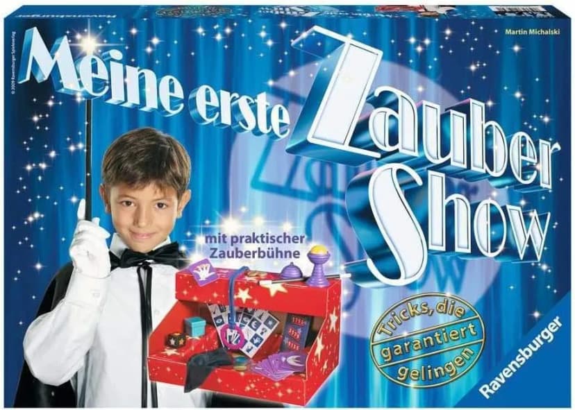 Ravensburger „Meine erste Zaubershow“: Verpackung mit aufklappbarer roter Zauberbühne und Zubehör